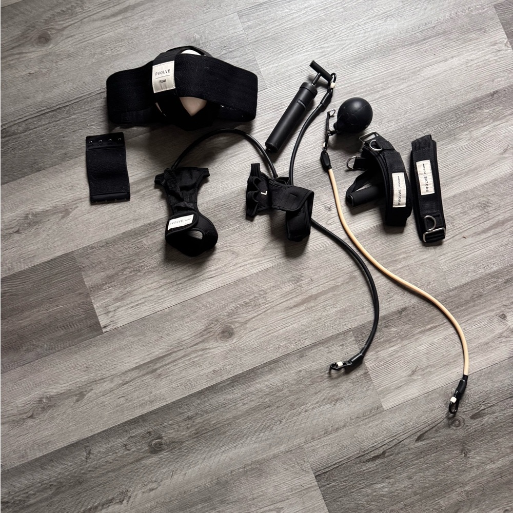 🌿 P.volve Fitness Equipment Bundle – Barely Used, Half Price! 🌿